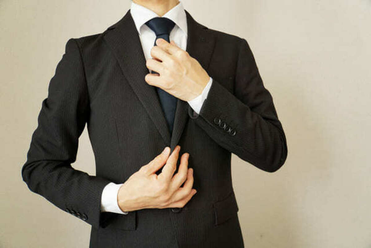 謝恩会で着るスーツ