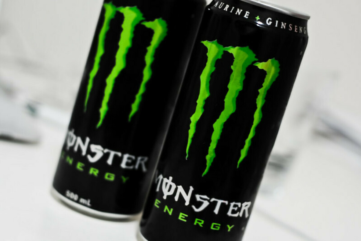 モンスターエナジーの効果とは?栄養ドリンクの成分や効き目・副作用を解説