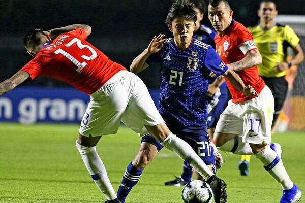 サッカーのオブストラクションとは 誰でもわかるように簡単に解説 Activel