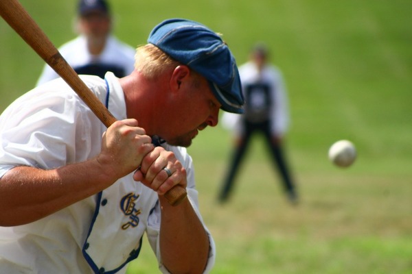 バッティングフォームの基本とコツ 野球の理想の打ち方とは Activel