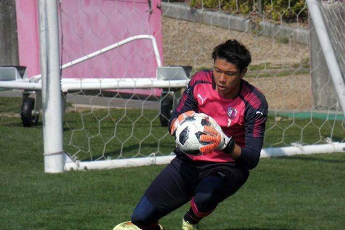 ゴールキーパーのコツや基本的な練習方法【サッカーポジション】