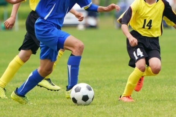 サッカーのドリブル技10選 種類や技名などあり 動画あり Activel