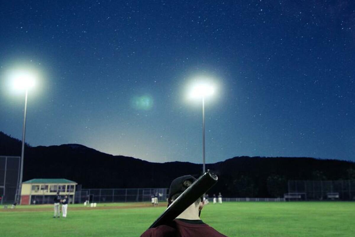 野球のノックの打ち方とコツ!上手に守備練習をさせてあげよう