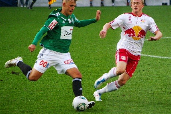 サッカー蹴り方特集 キックの種類や蹴り方のコツのポイント解説 Activel