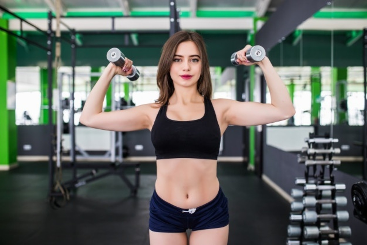 二の腕ダイエットとは?二の腕が痩せて細くなる方法とは?【女性必見】