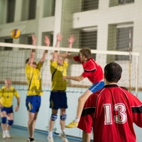 バレーボールのジャンプ力をアップする方法とは 筋トレ方法などを分かりやすく解説 Activel