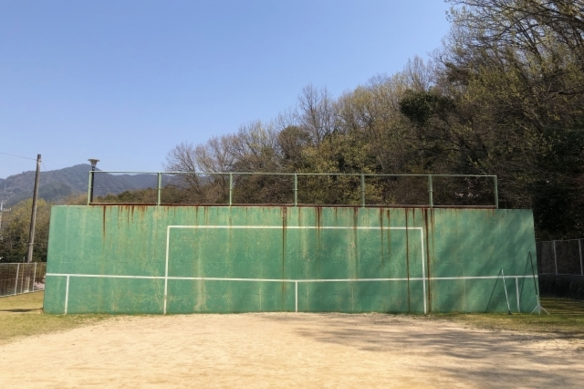 テニスの壁打ちができる場所4選!東京・神奈川・千葉・埼玉を徹底紹介!