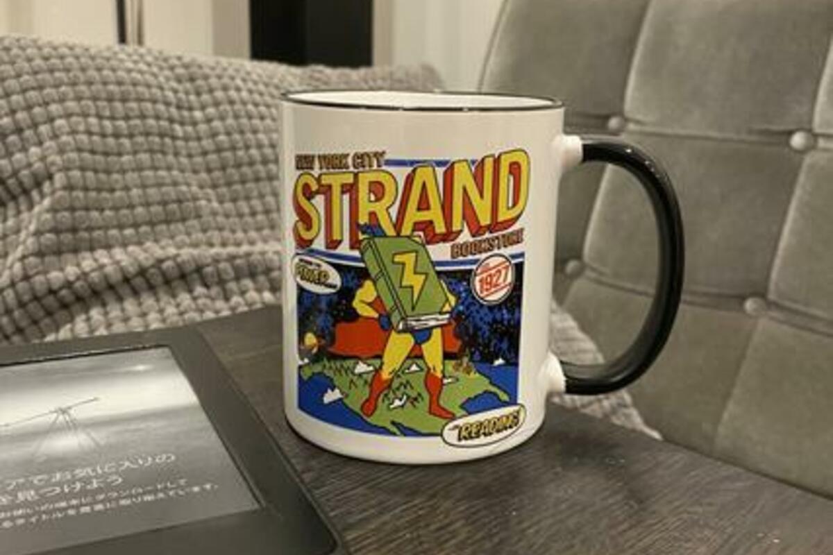 Strand Bookstoreのマグカップ
