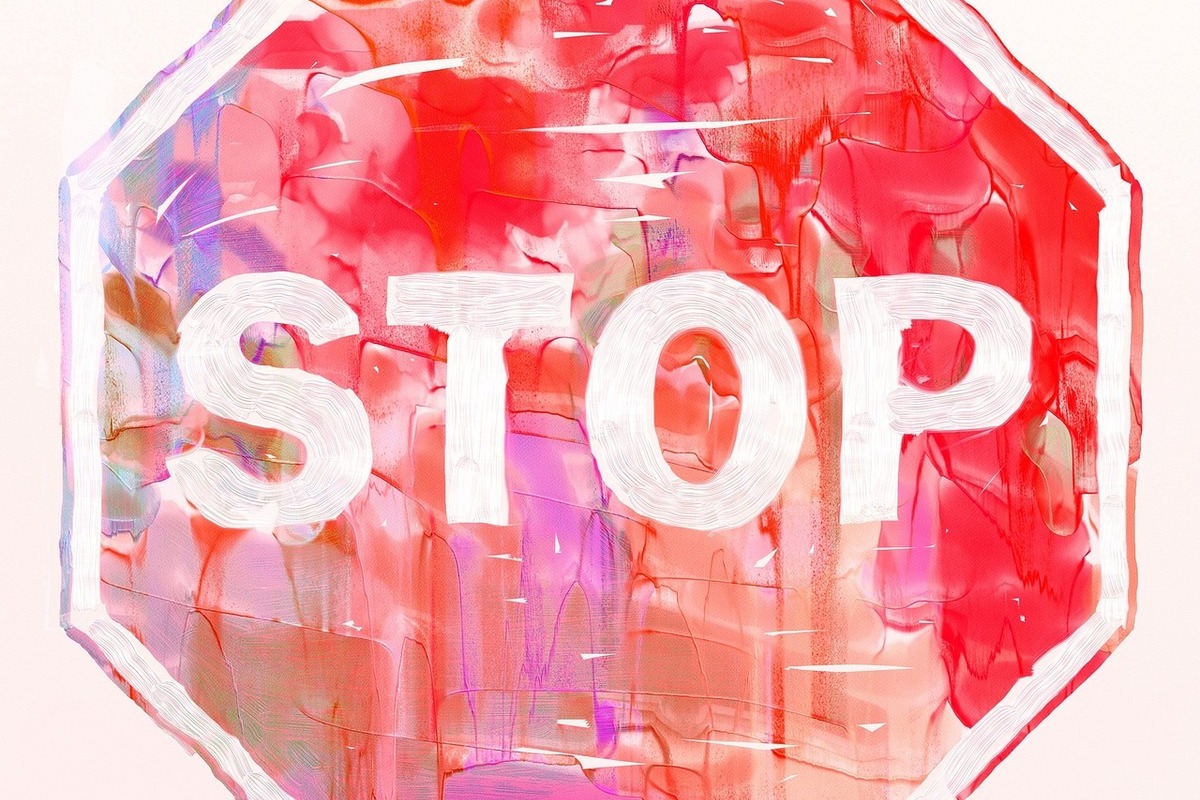 STOPの標識