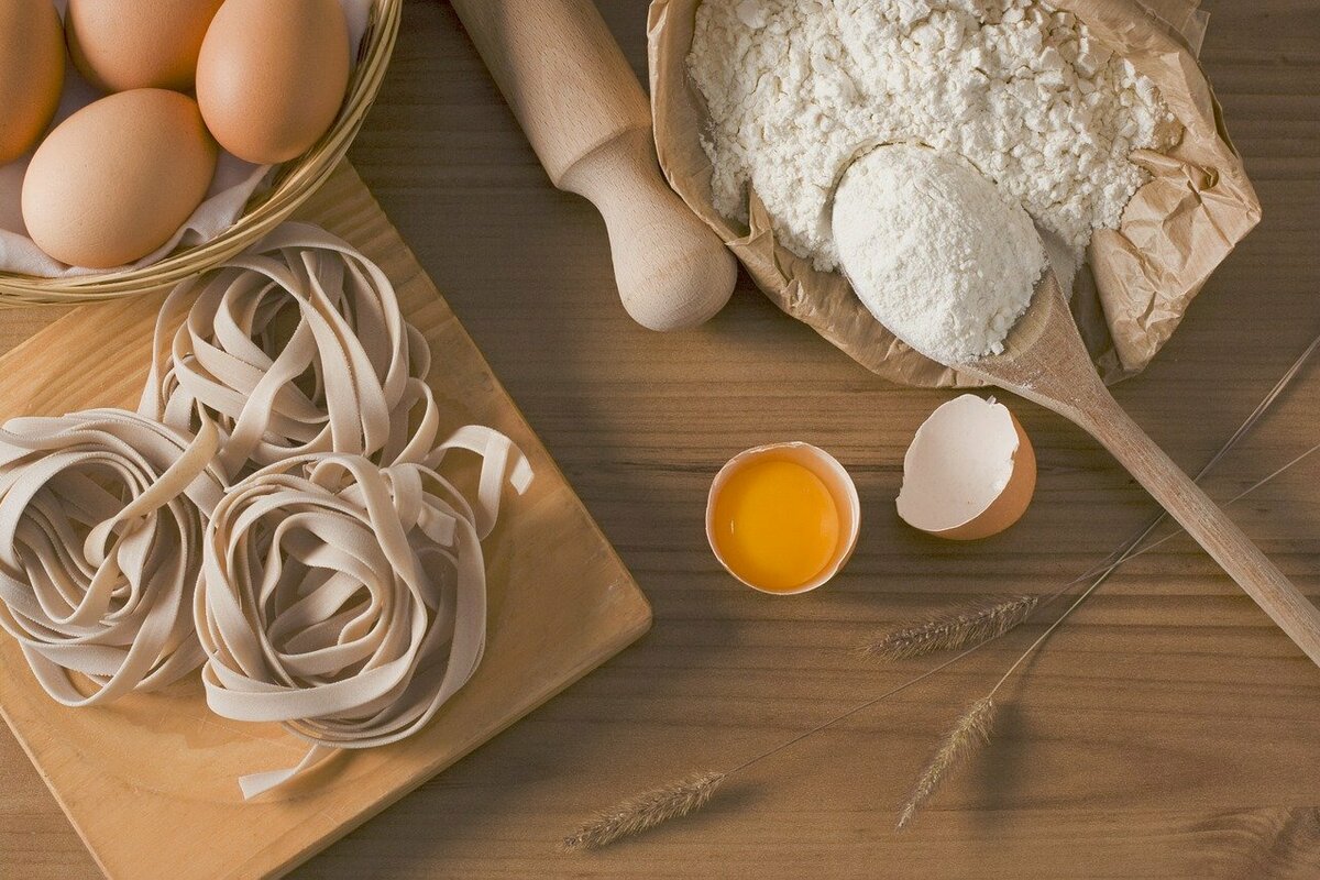 パスタを作る様子