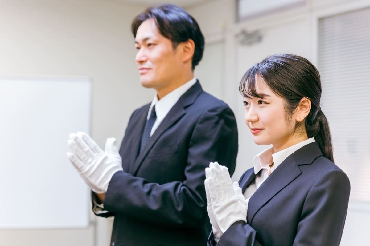 火葬炉の温度はどれくらい?骨だけ残る理由や火葬炉の仕組みを解説!