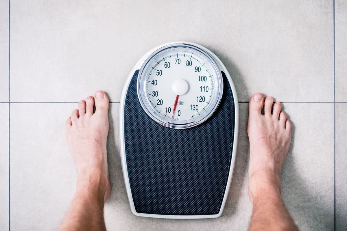 【高齢者向け】食べてるのに体重減少してしまう原因は？必要な対策も4つご紹介