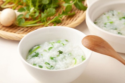 胃もたれのときにおすすめの食事とは？避けた方がよい食事・食材も確認しましょう