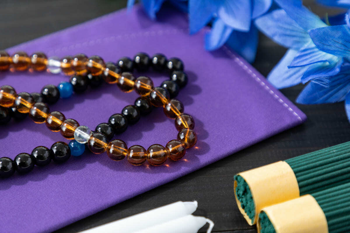 送り盆とはどんな儀式？日程・準備物・お迎えの仕方・費用を徹底解説