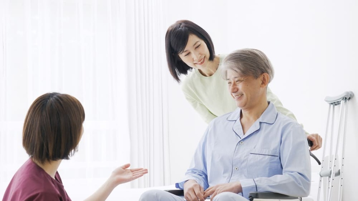 お見舞いに来た家族