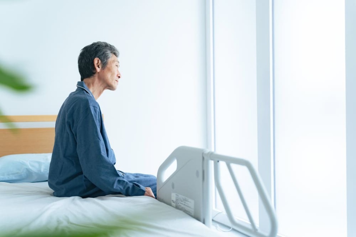 【独居老人】一人暮らしのリスクや安全対策、利用したいサービスも紹介