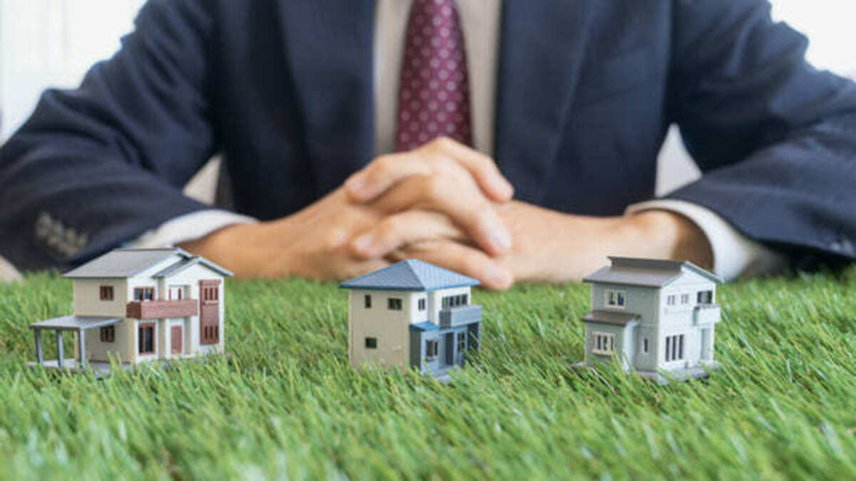 3つの家のミニチュア