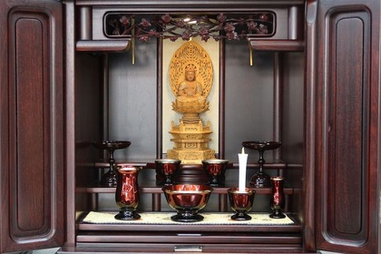 仏壇の処分で注意すべきこと5つ！処分にかかる費用から廃棄するまでの流れを解説