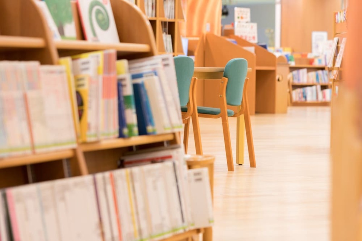 図書館の子供コーナー