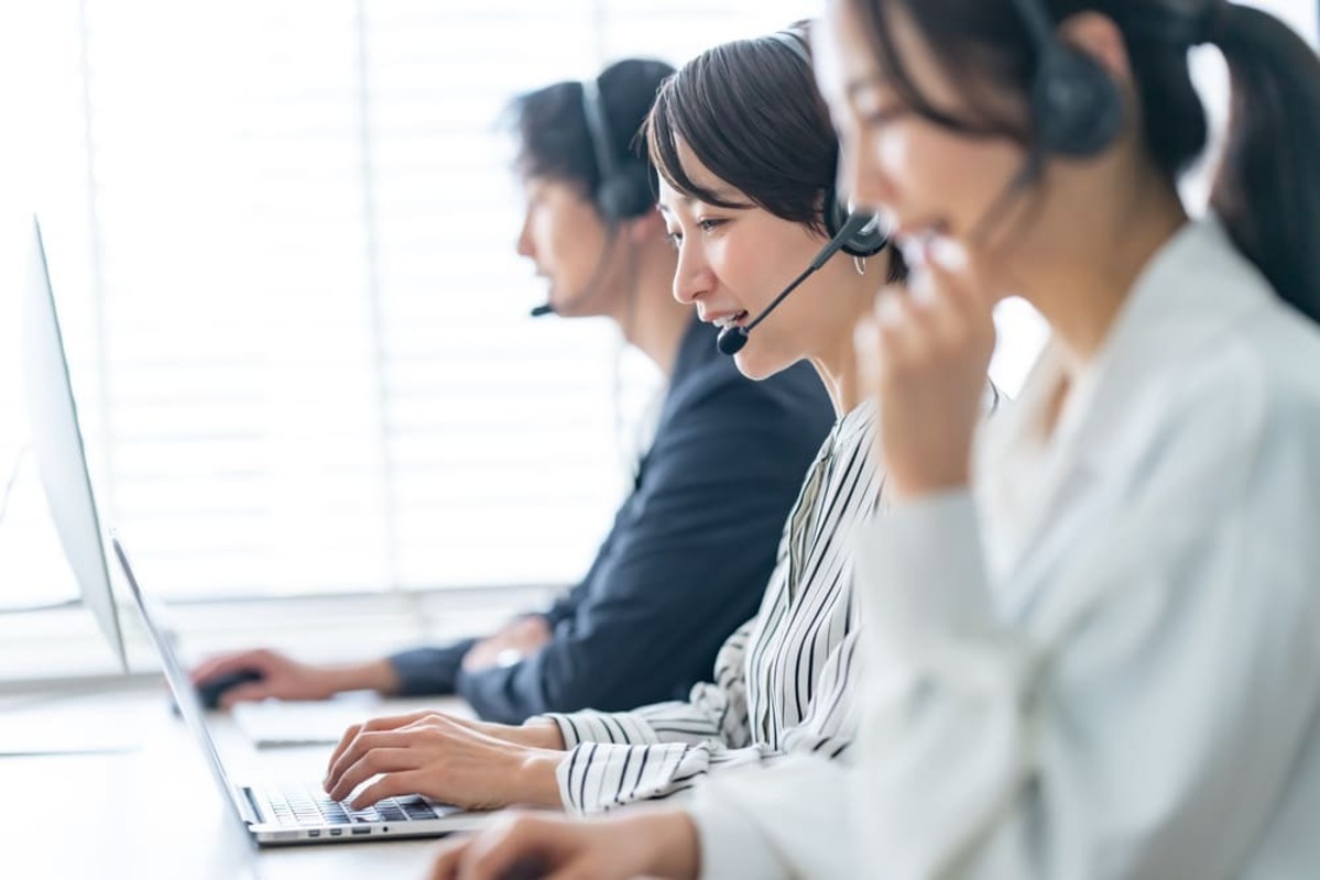 退職代行で働く人々