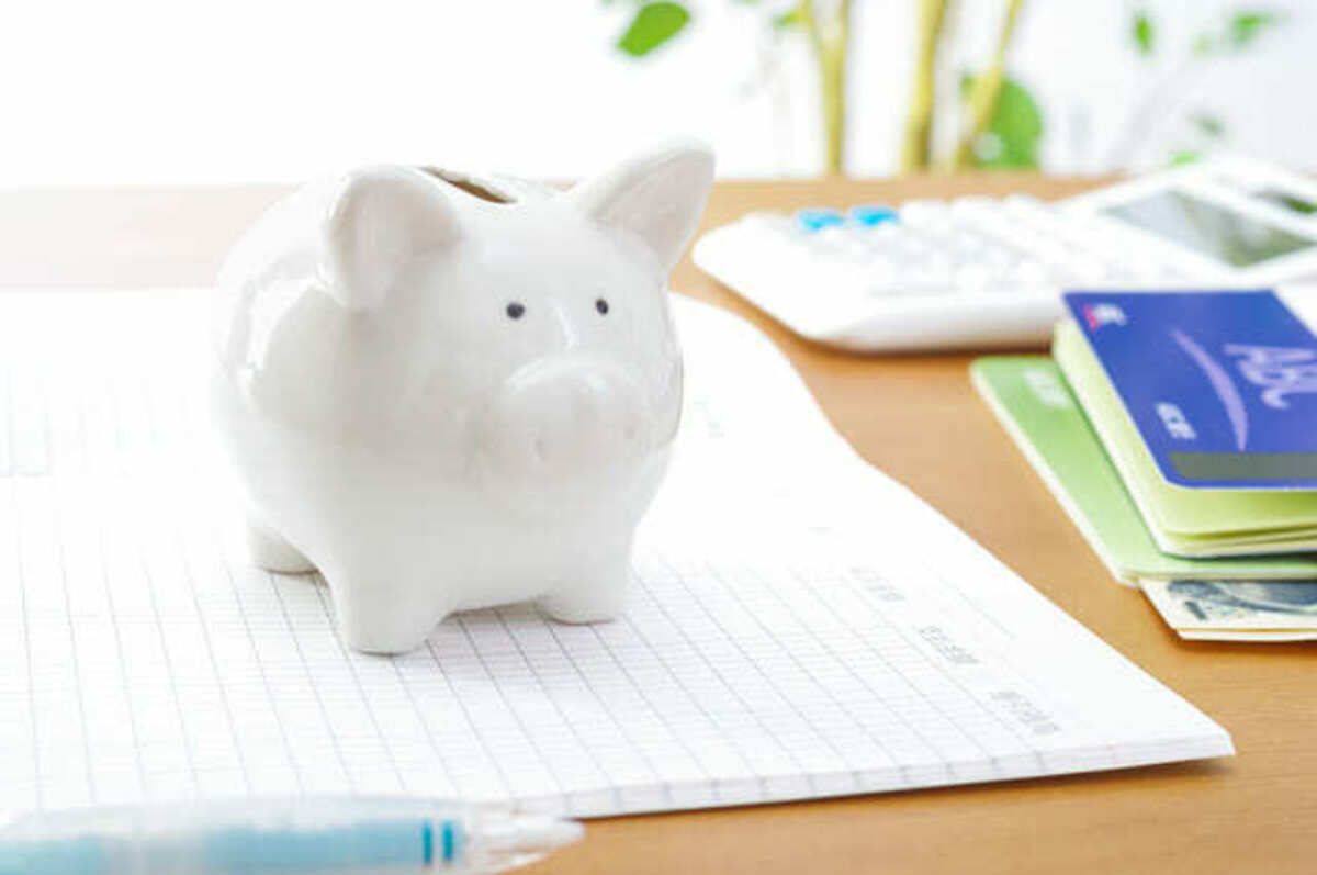 白い豚の貯金箱