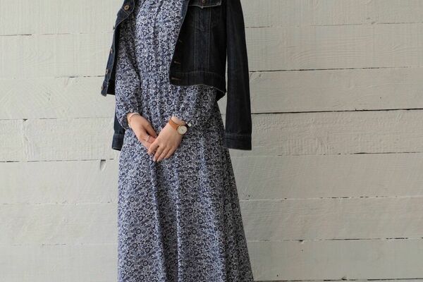 お出かけにおすすめ】迷った時の花柄ワンピース | 読む、鎌倉シャツ