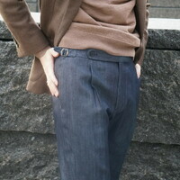 【極美品】鎌倉シャツ サイドアジャスター1プリーツデニムスラックス デニスラ44 thumb_DSC01601.JPG