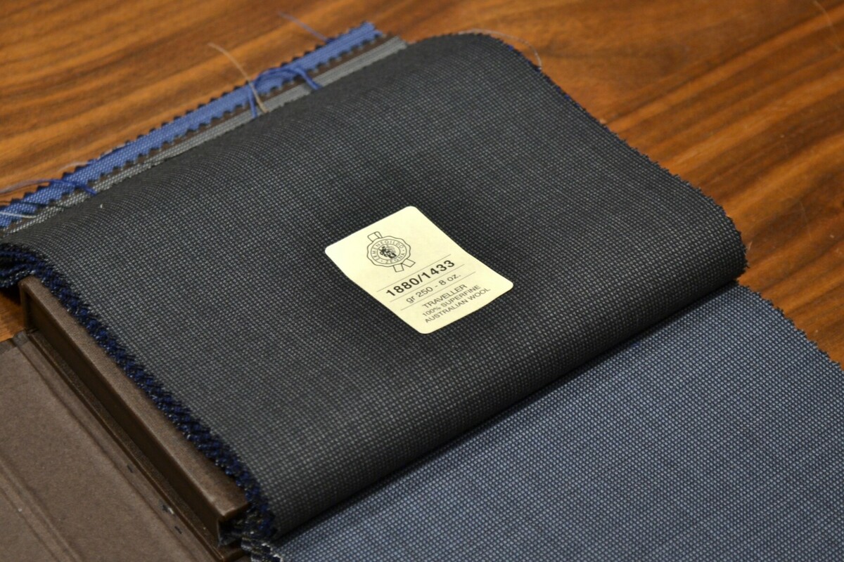 スーツオーダー】八重洲スタッフオススメの生地紹介 | 読む、鎌倉シャツ