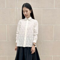 PATOU パトゥ エンブロイダリーシャツ 花柄　刺繍　丸襟　白　36サイズ 新作】花刺繍が華やか、エンブロイダリーシャツ | 読む、鎌倉シャツ