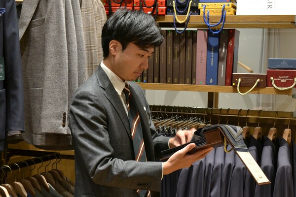 スタッフ一押し！【オーダースーツ生地紹介】 | 読む、鎌倉シャツ