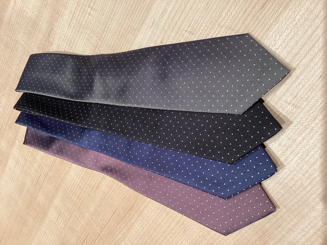 ドットネクタイ
