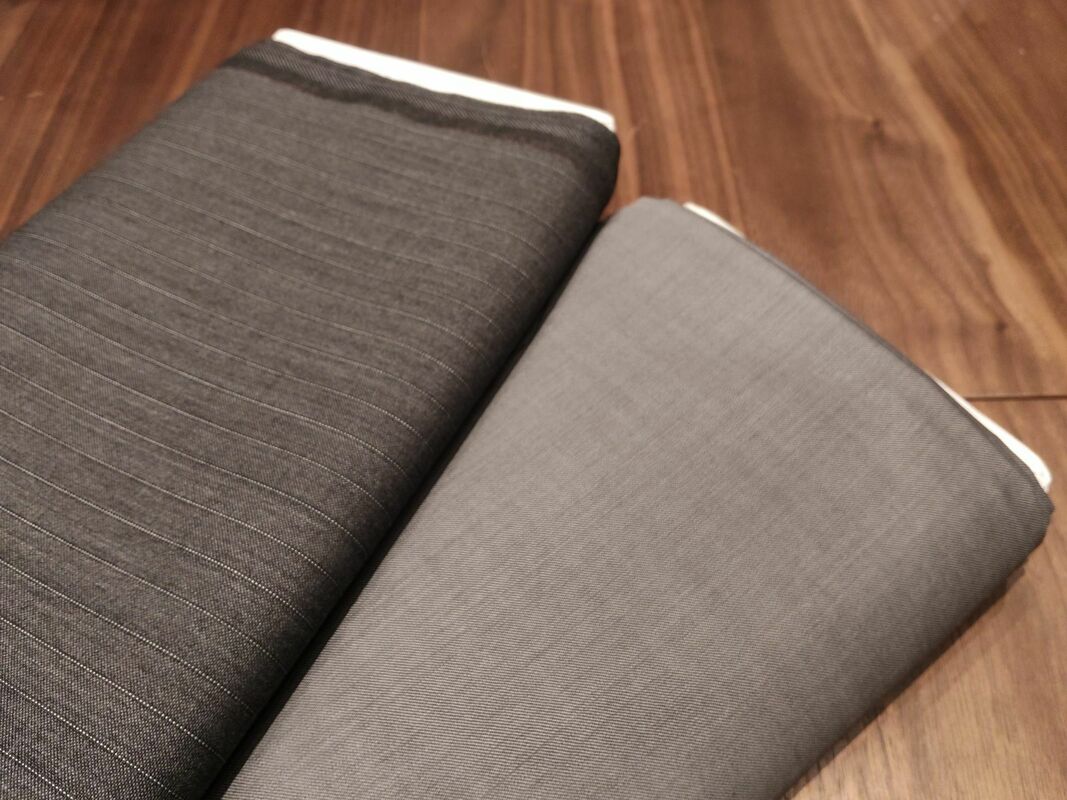 グレー色生地